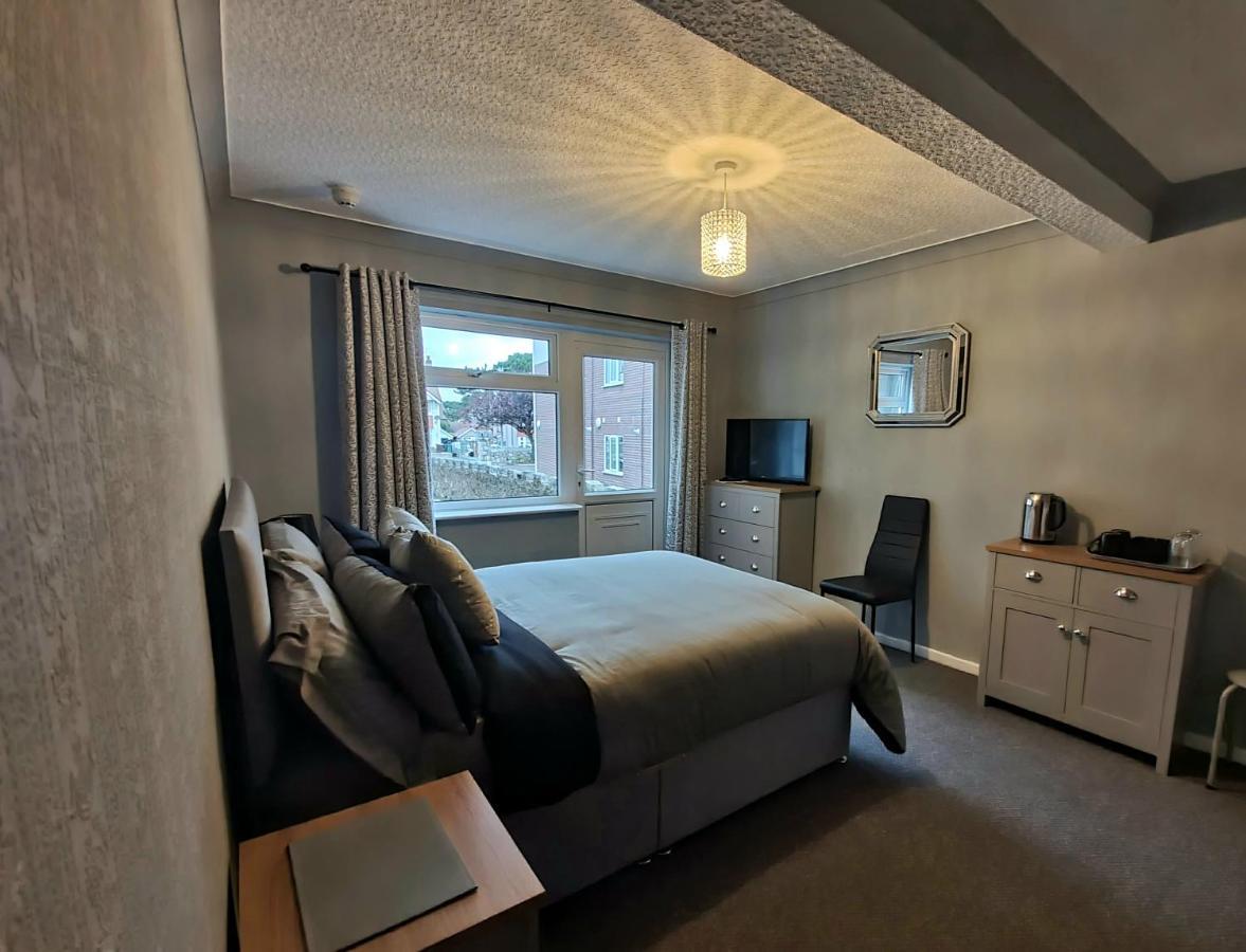 Danilton Hotel Rhôs-on-Sea Exteriör bild